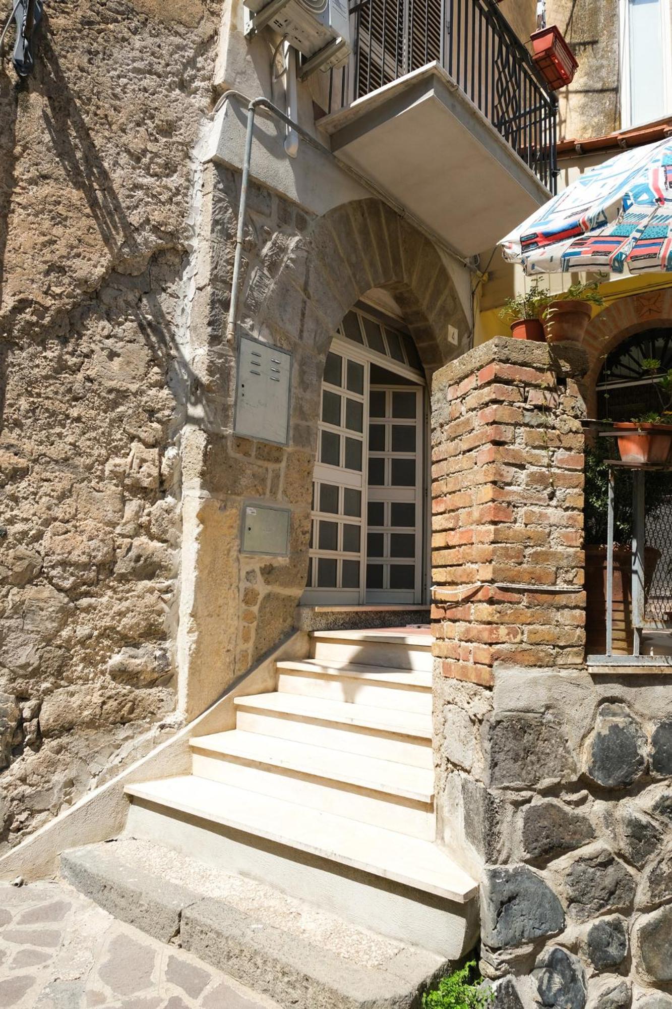 De Foris Apartment